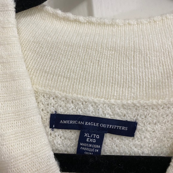 American Eagle White Knitted Sweater - Picture 4 of 4
